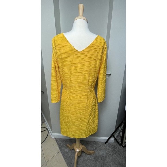 Gianni Bini Women's Fitted Dress Size Large (L) 3/4 Sleeve Marigold Yellow - Picture 2 of 9